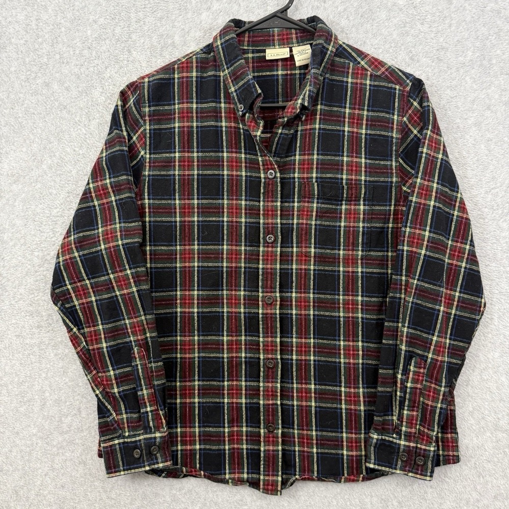 LL‎ Bean Shirt Womens M Petite Red Flannel Long Sleeve Plaid Button Up 279326